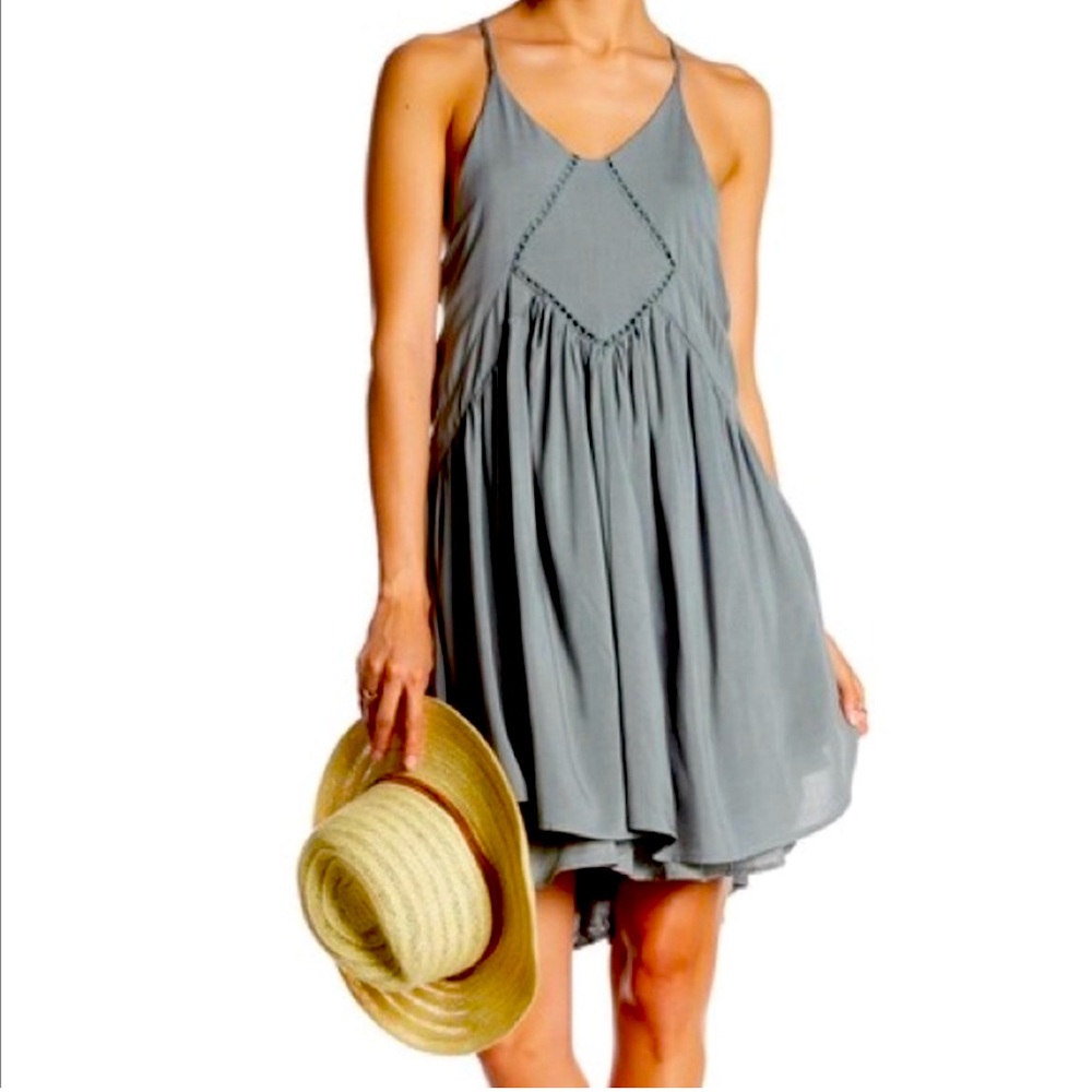 Romeo & Juliet Couture ❈ Cutaway Swing Dress